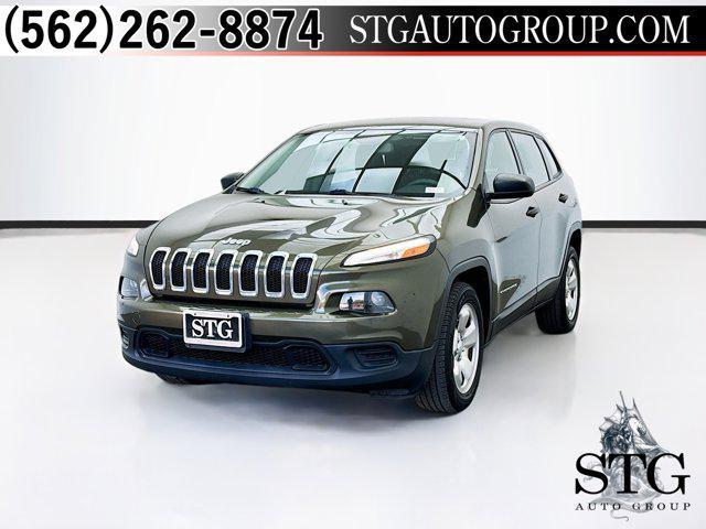 used 2015 Jeep Cherokee car, priced at $5,788