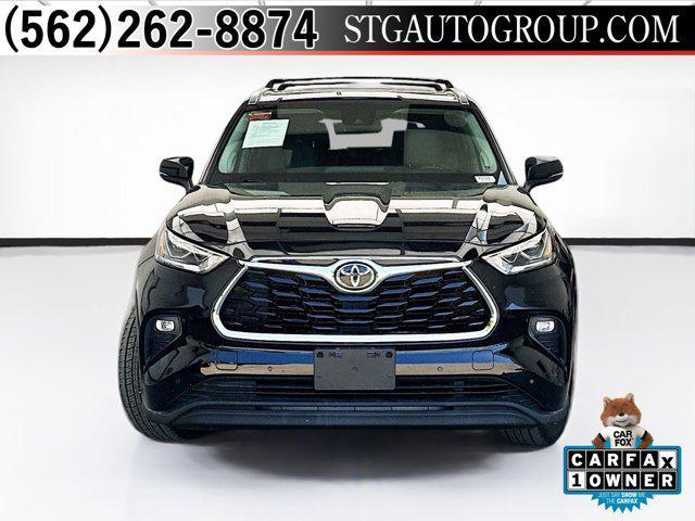 used 2021 Toyota Highlander car, priced at $31,500