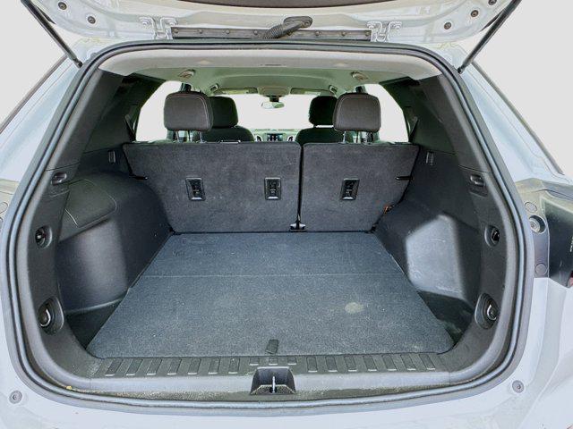 used 2022 Chevrolet Equinox car, priced at $19,245