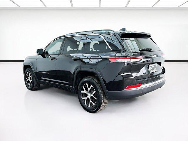 used 2024 Jeep Grand Cherokee car, priced at $37,880