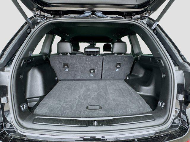 used 2024 Jeep Grand Cherokee car, priced at $37,880