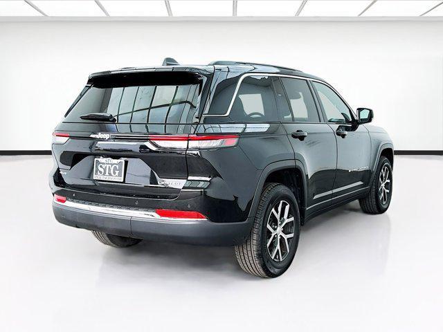 used 2024 Jeep Grand Cherokee car, priced at $37,880