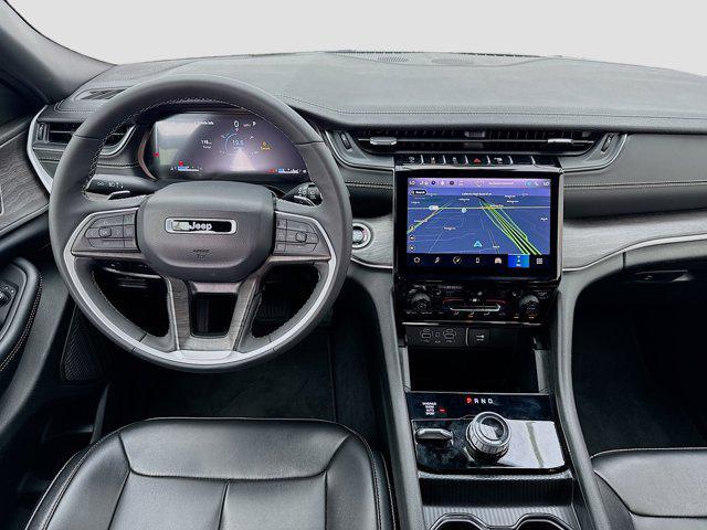 used 2024 Jeep Grand Cherokee car, priced at $37,880