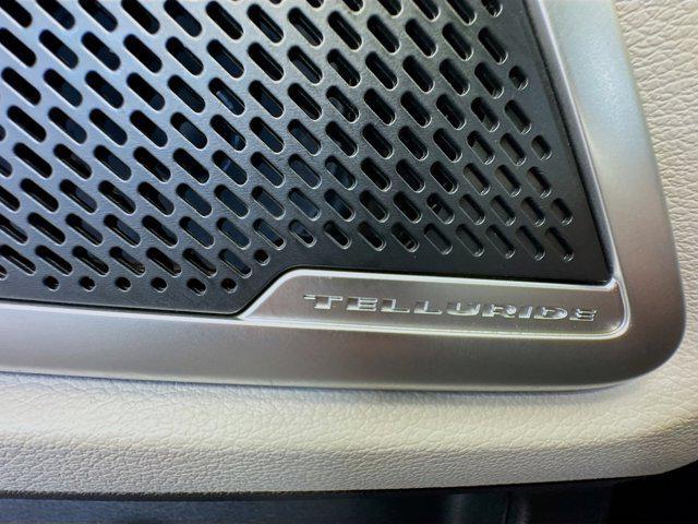 used 2023 Kia Telluride car, priced at $33,807
