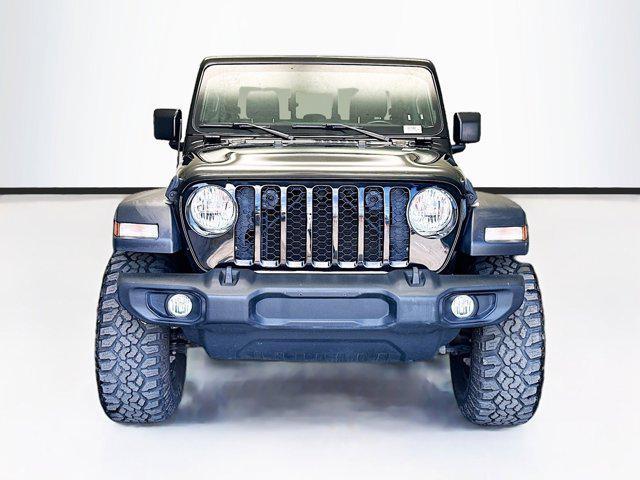 used 2020 Jeep Gladiator car, priced at $32,021