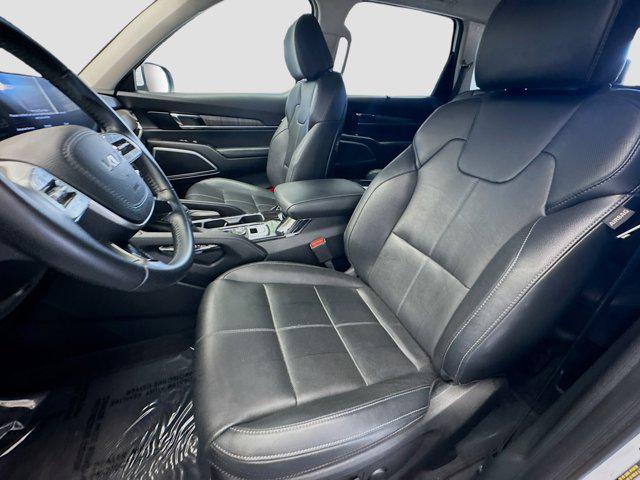 used 2024 Kia Telluride car, priced at $32,888