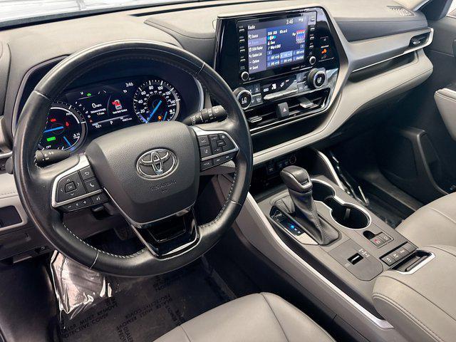 used 2021 Toyota Highlander Hybrid car, priced at $34,200