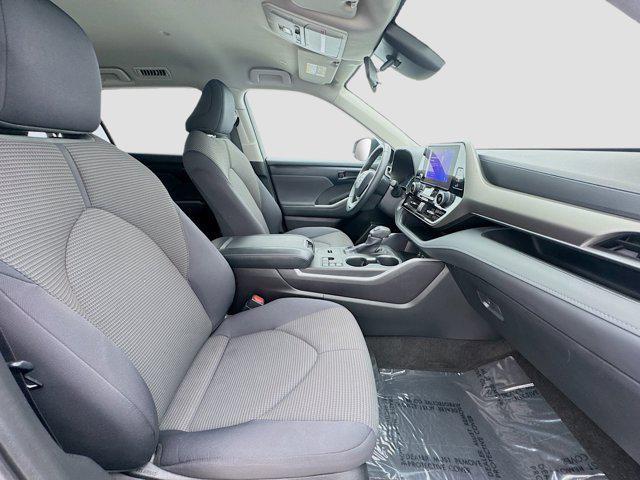 used 2023 Toyota Highlander Hybrid car, priced at $33,395