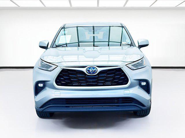 used 2023 Toyota Highlander Hybrid car, priced at $33,395