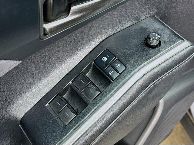 used 2021 Toyota Highlander car, priced at $26,250
