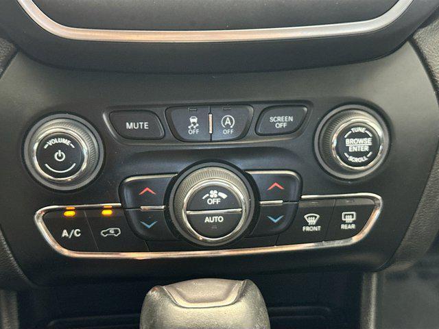 used 2023 Jeep Cherokee car, priced at $20,688