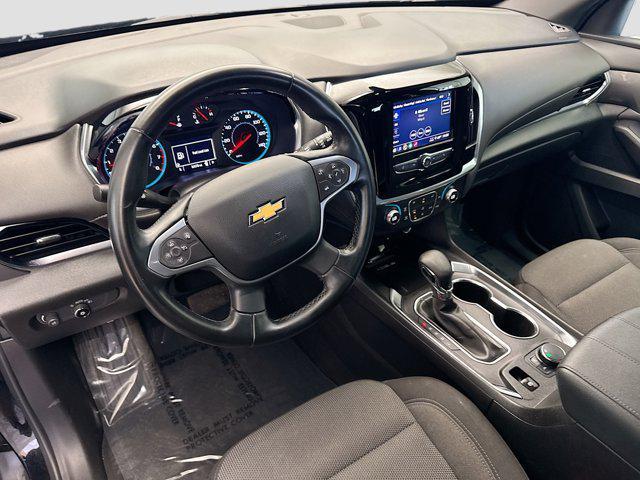 used 2023 Chevrolet Traverse car, priced at $27,388