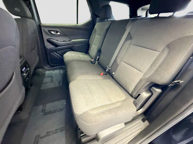 used 2023 Chevrolet Traverse car, priced at $27,388