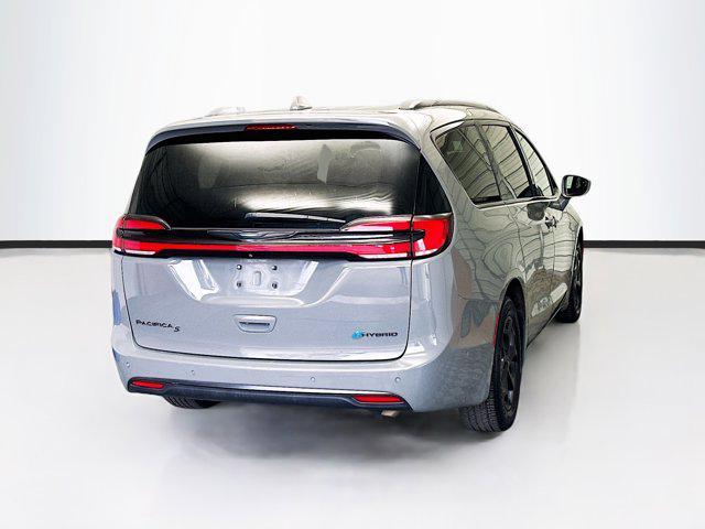 used 2021 Chrysler Pacifica Hybrid car, priced at $26,888