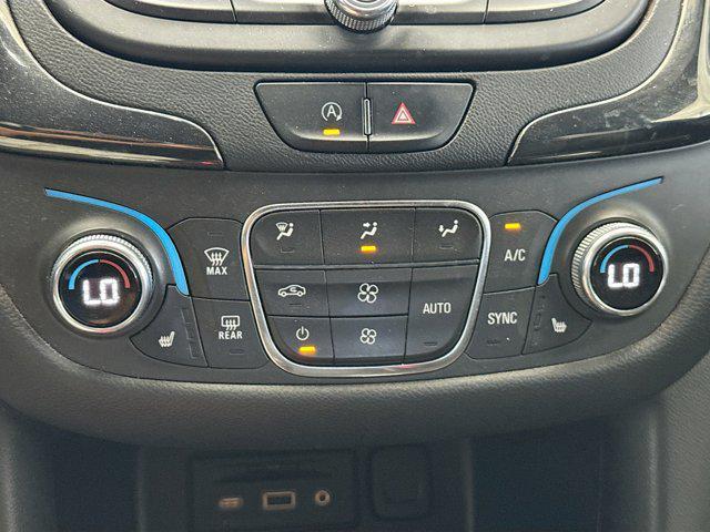 used 2022 Chevrolet Equinox car, priced at $18,999