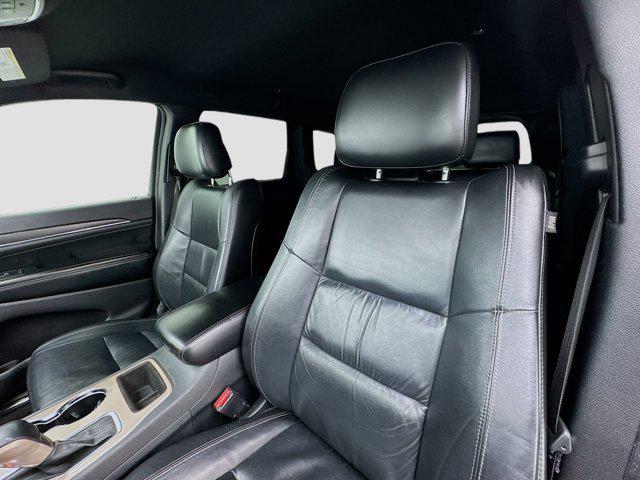 used 2016 Jeep Grand Cherokee car, priced at $12,377