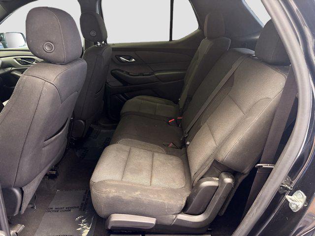 used 2023 Chevrolet Traverse car, priced at $29,100