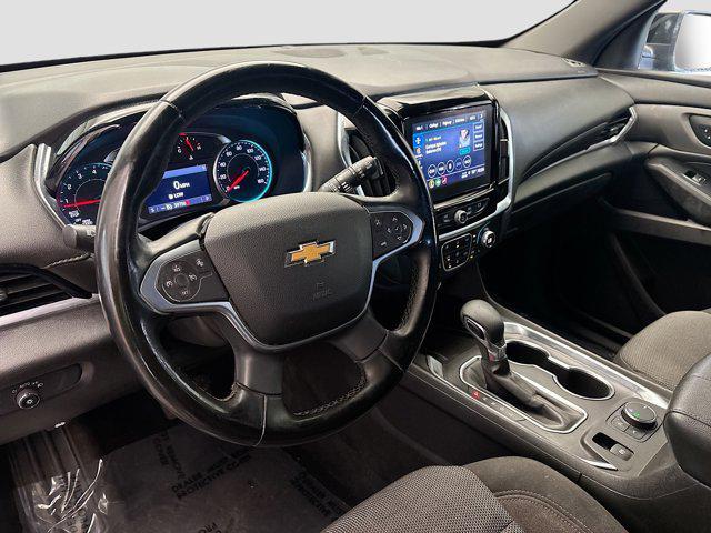 used 2023 Chevrolet Traverse car, priced at $29,100