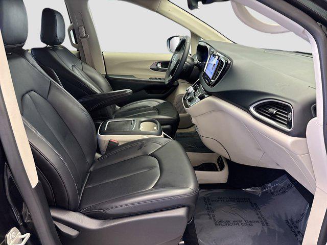 used 2023 Chrysler Pacifica car, priced at $22,188