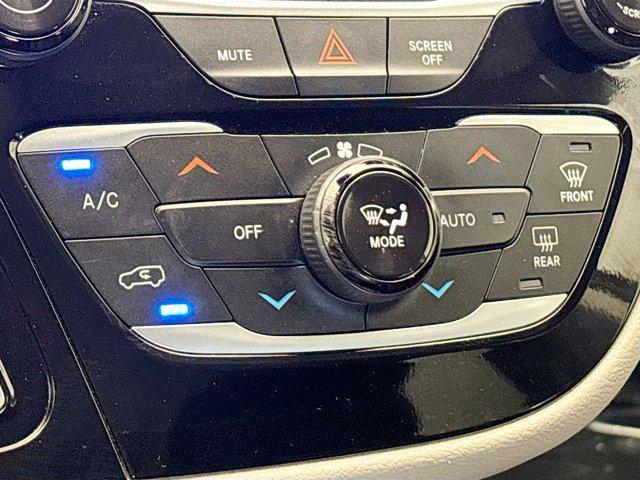used 2023 Chrysler Pacifica car, priced at $22,188