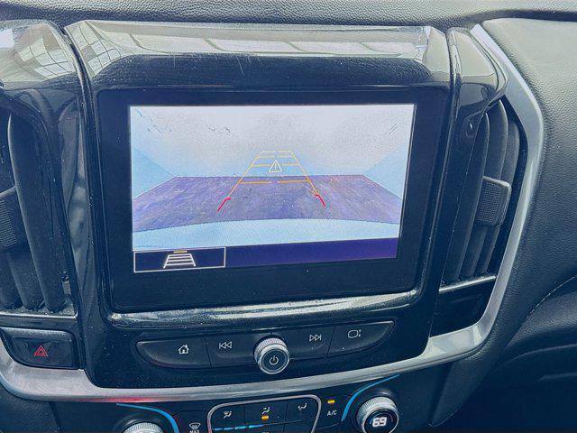 used 2021 Chevrolet Traverse car, priced at $22,650