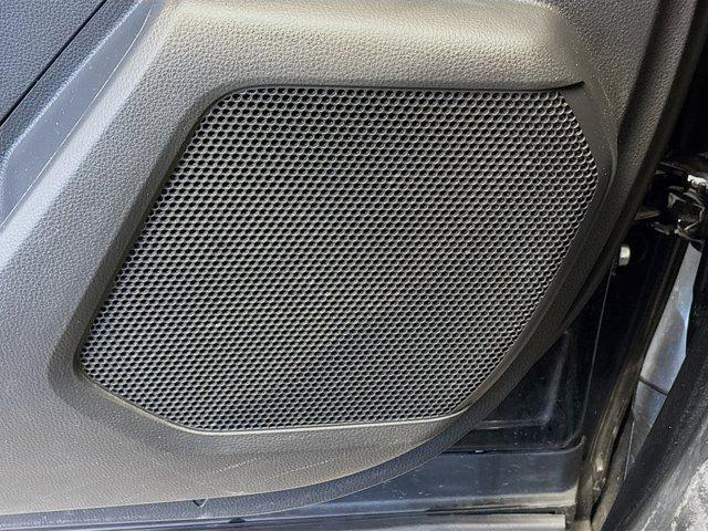 used 2022 Toyota Highlander car, priced at $26,475