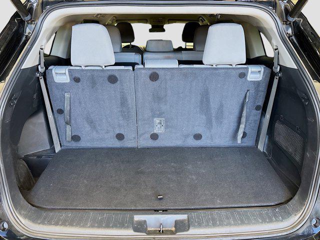 used 2022 Toyota Highlander car, priced at $26,475