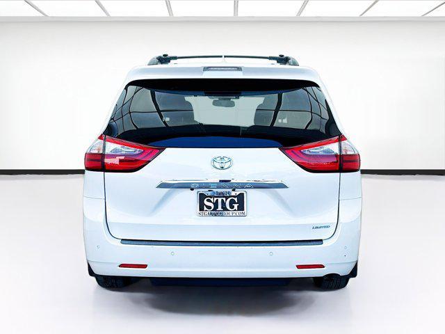 used 2020 Toyota Sienna car, priced at $27,395