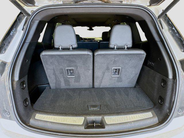 used 2022 Cadillac XT6 car, priced at $35,500