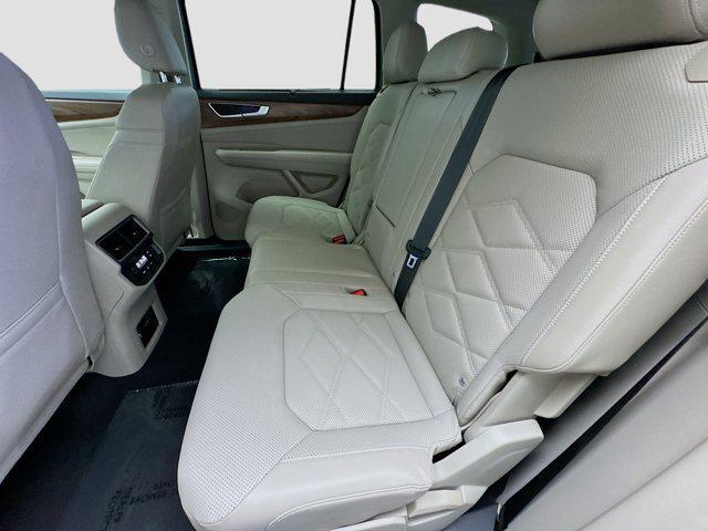 used 2024 Volkswagen Atlas car, priced at $36,450