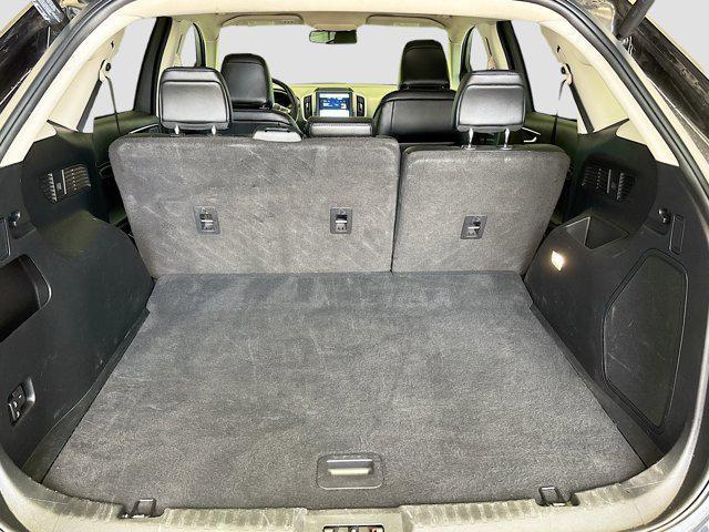 used 2022 Ford Edge car, priced at $21,888