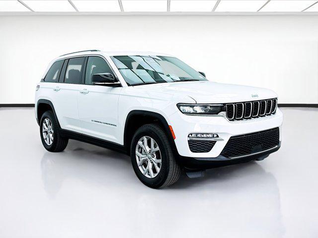 used 2022 Jeep Grand Cherokee car, priced at $27,489