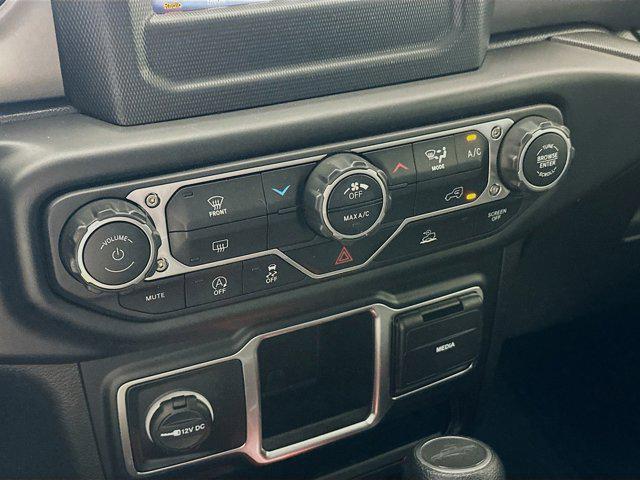 used 2022 Jeep Gladiator car, priced at $32,900