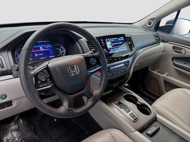 used 2022 Honda Pilot car, priced at $29,588