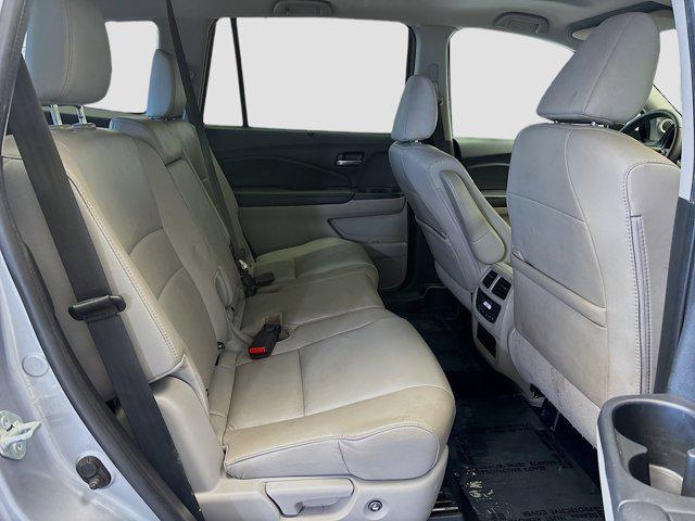 used 2022 Honda Pilot car, priced at $29,588