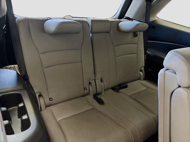used 2022 Honda Pilot car, priced at $29,588