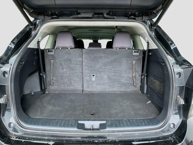 used 2023 Toyota Highlander Hybrid car, priced at $35,500