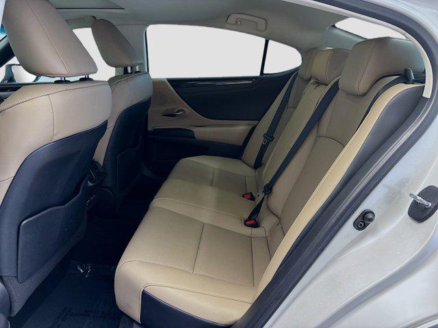 used 2020 Lexus ES 350 car, priced at $26,999