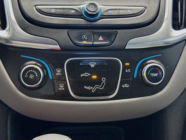 used 2022 Chevrolet Equinox car, priced at $17,880