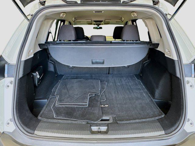 used 2022 Nissan Rogue car, priced at $19,793
