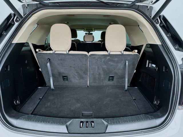 used 2020 Ford Explorer car
