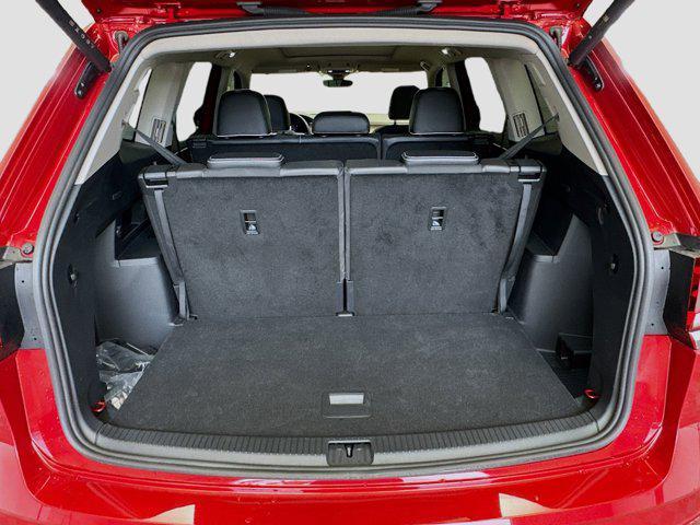 used 2024 Volkswagen Atlas car, priced at $42,888