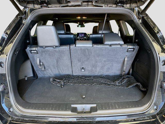 used 2023 Toyota Highlander car, priced at $35,998