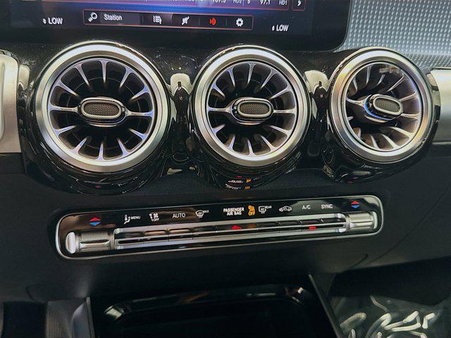 used 2022 Mercedes-Benz GLB 250 car, priced at $28,990