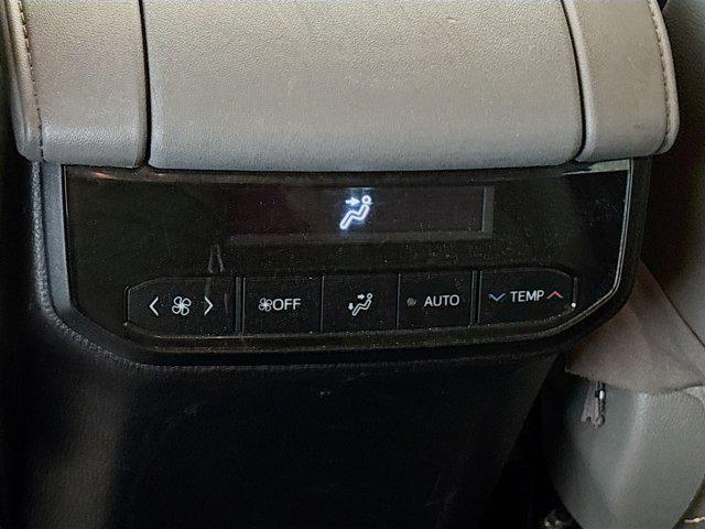 used 2022 Toyota Highlander car, priced at $33,188