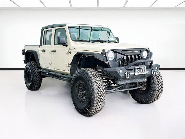 used 2020 Jeep Gladiator car, priced at $27,395