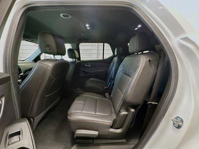 used 2023 Chevrolet Traverse car, priced at $39,888