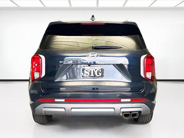 used 2024 Hyundai Palisade car, priced at $28,249
