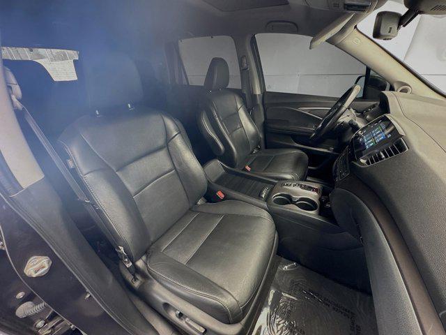 used 2021 Honda Pilot car, priced at $25,826