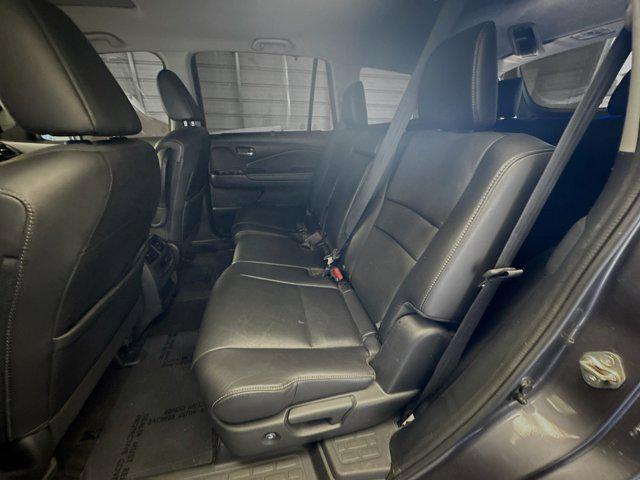 used 2021 Honda Pilot car, priced at $25,826